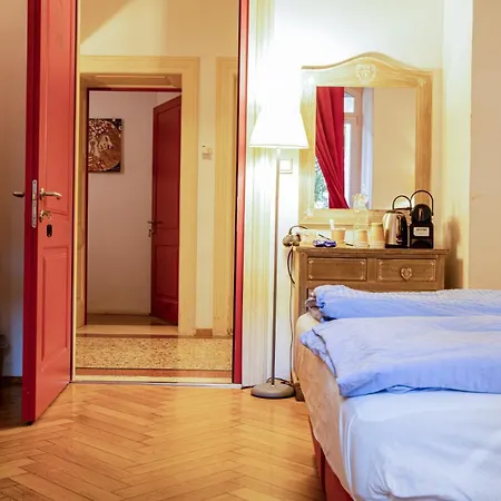 Bolzano Rooms-3